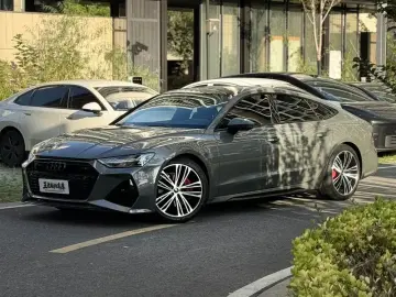 2022 Audi A7 с пробегом 68 000 км