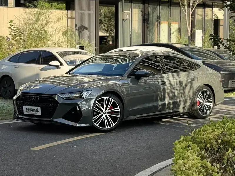 2022 Audi A7 с пробегом 68 000 км