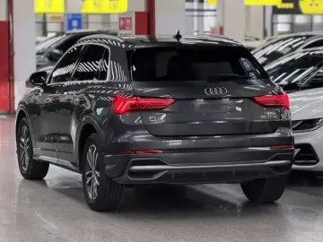 2023 Audi Q3 с пробегом 87 000 км