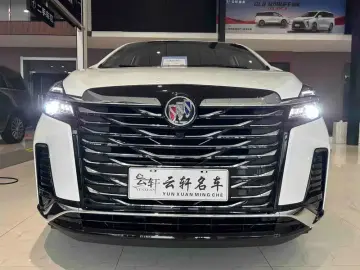 2023 Buick GL8 с пробегом 39 000 км