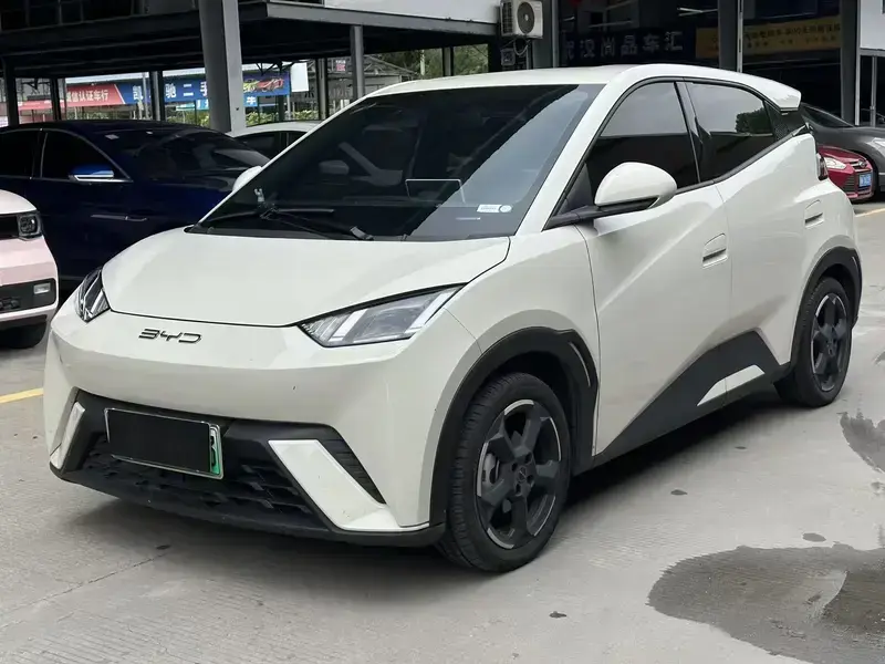 2023 BYD Seagull с пробегом 13 700 км