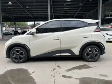 2023 BYD Seagull с пробегом 13 700 км