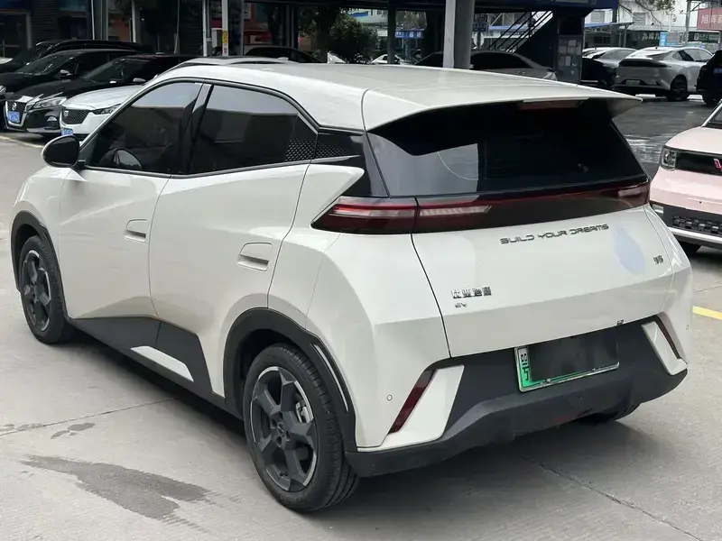 2023 BYD Seagull с пробегом 13 700 км