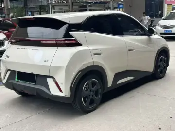 2023 BYD Seagull с пробегом 13 700 км