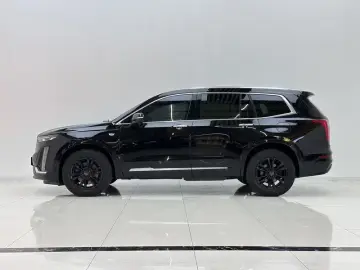 2021 Cadillac XT6 с пробегом 92 100 км