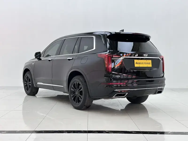 2021 Cadillac XT6 с пробегом 92 100 км
