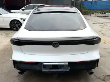 2023 Changan UNI-V с пробегом 40 000 км