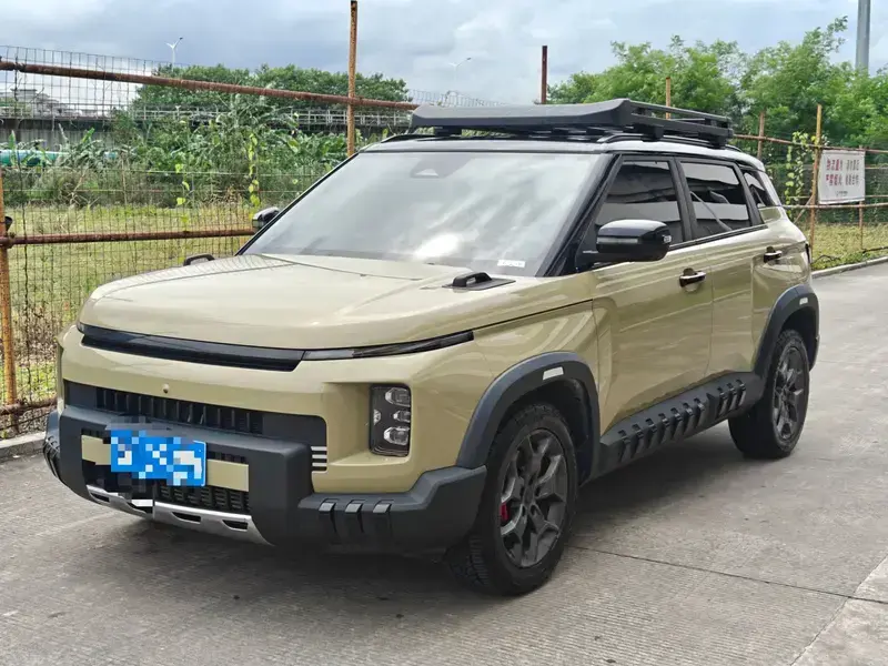 2025 Geely Cowboy с пробегом 13 600 км