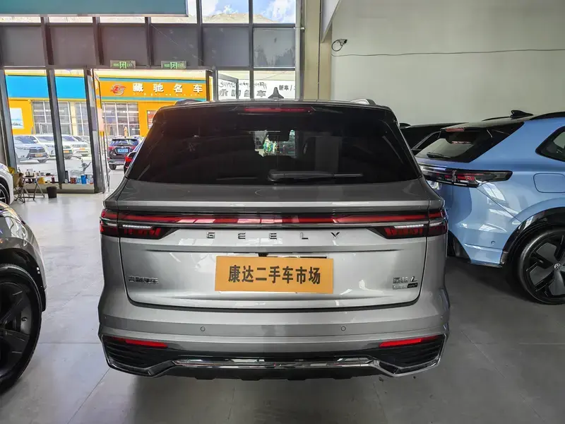2026 Geely Monjaro с пробегом 19 000 км