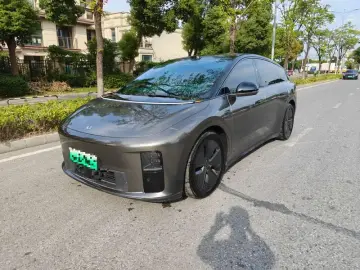 Li Auto (Lixiang) i6