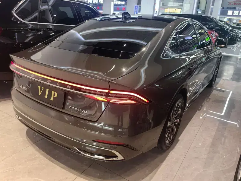2022 Lincoln Z с пробегом 53 000 км