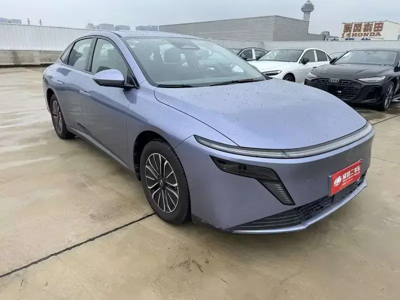 2026 Nissan N6 с пробегом 11 000 км