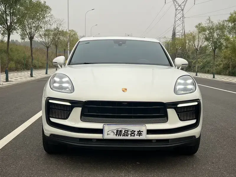 2022 Porsche Macan с пробегом 56 000 км