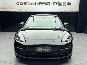 2023 Porsche Panamera с пробегом 38 000 км