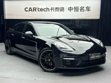 2023 Porsche Panamera с пробегом 38 000 км