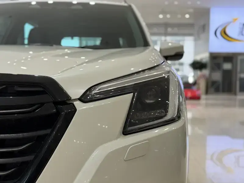 2024 Subaru Forester с пробегом 28 000 км