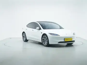 2023 Tesla Model 3 с пробегом 54 100 км