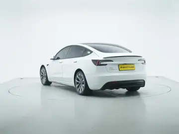 2023 Tesla Model 3 с пробегом 54 100 км
