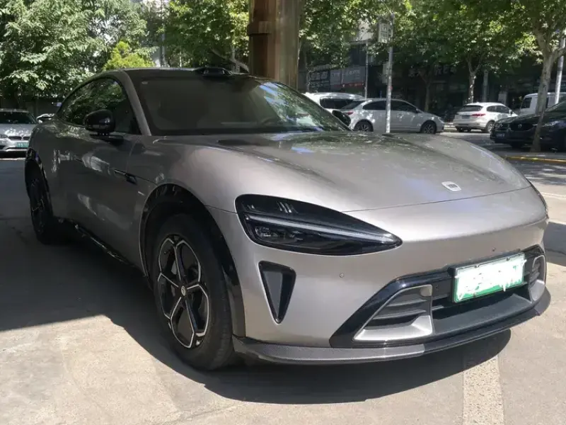 2025 Xiaomi YU7 с пробегом 18 600 км