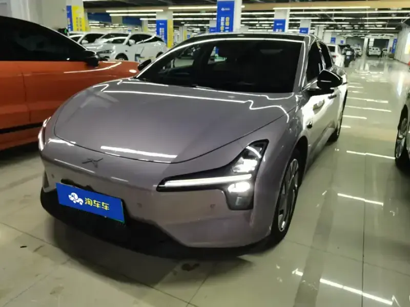 2025 Xpeng Mona M03 с пробегом 14 000 км