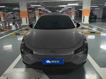 2025 Xpeng Mona M03 с пробегом 14 000 км