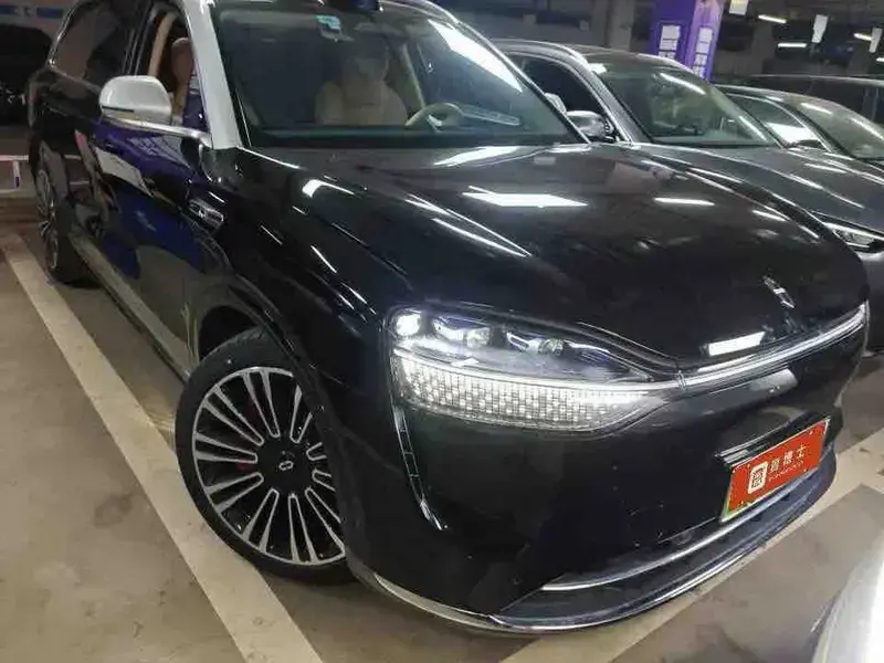 2024 Aito M9 с пробегом 23 000 км