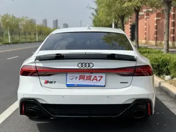 2024 Audi A7 с пробегом 29 000 км