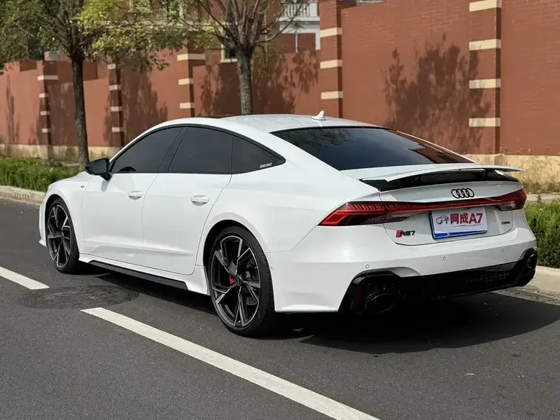 2024 Audi A7 с пробегом 29 000 км