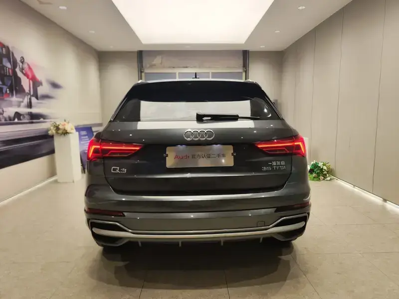 2019 Audi Q3 с пробегом 60 000 км