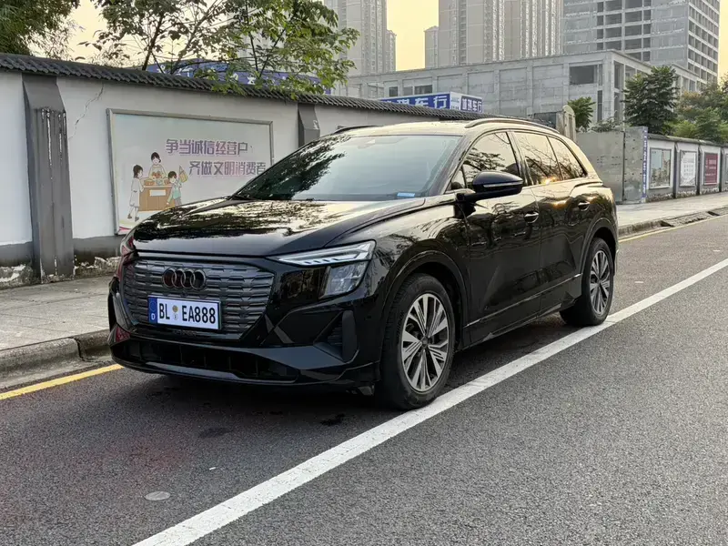 2023 Audi Q5 e-tron с пробегом 66 000 км