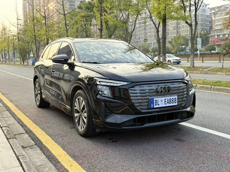 2023 Audi Q5 e-tron с пробегом 66 000 км