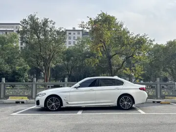 2023 BMW 5 серии с пробегом 46 000 км