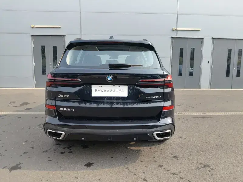 2025 BMW X5 с пробегом 14 000 км