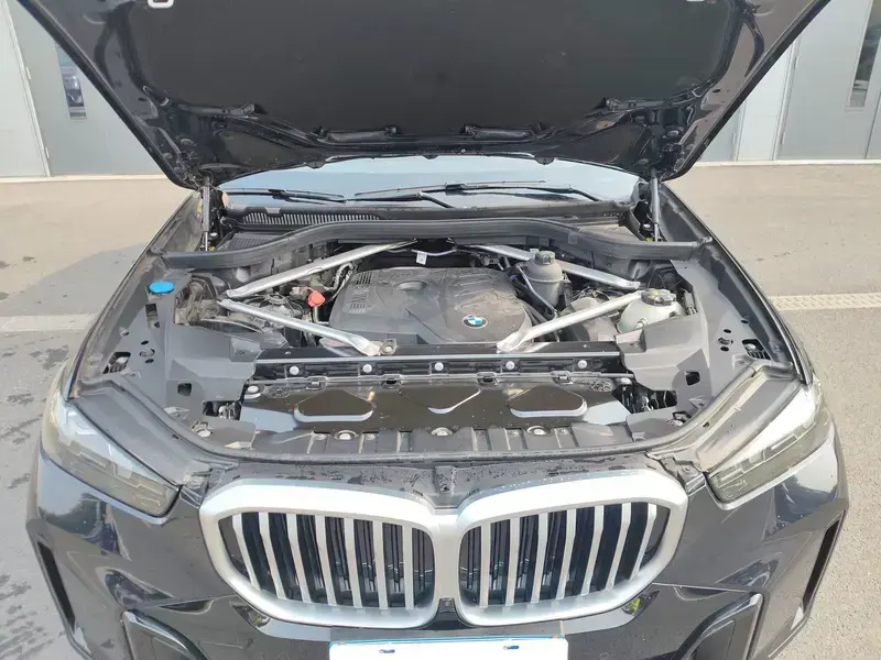 2025 BMW X5 с пробегом 14 000 км