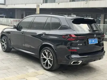 2023 BMW X5 с пробегом 23 000 км