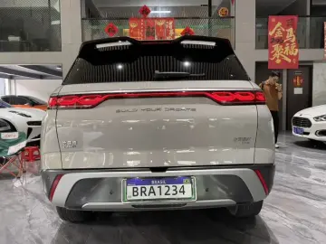 2023 BYD Frigate 07 с пробегом 51 000 км