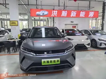 2025 BYD Yuan Up с пробегом 24 000 км