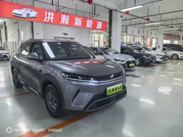 2025 BYD Yuan Up с пробегом 24 000 км