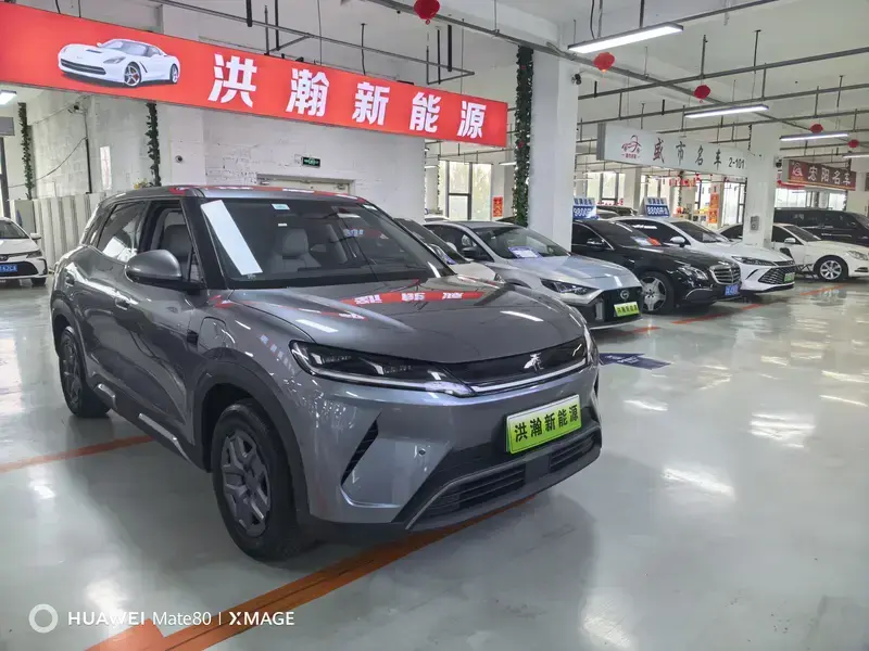 2025 BYD Yuan Up с пробегом 24 000 км