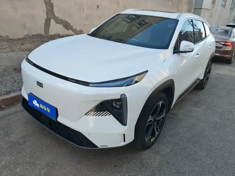 2024 Geely Galaxy L7 с пробегом 88 000 км