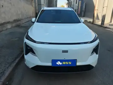 2024 Geely Galaxy L7 с пробегом 88 000 км