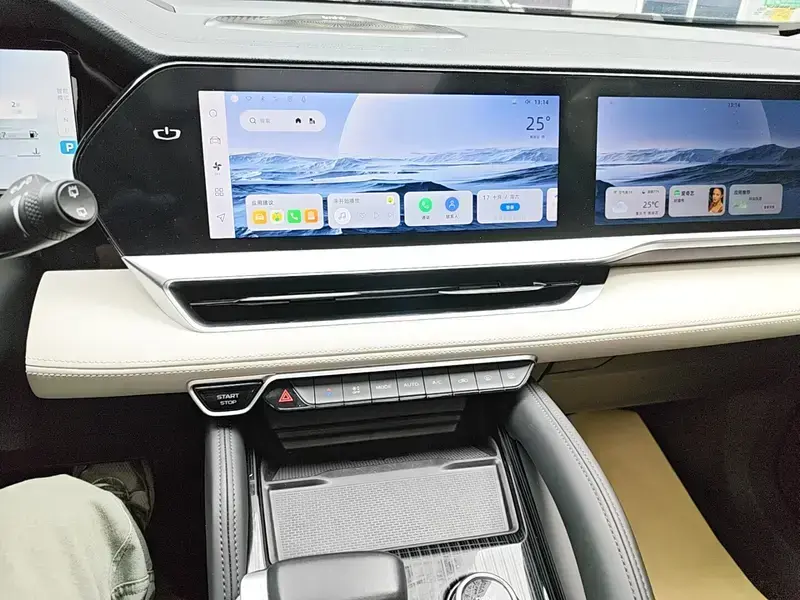 2023 Geely Monjaro с пробегом 37 100 км