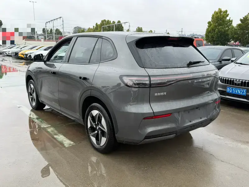 2026 Geely Galaxy E5 с пробегом 47 000 км