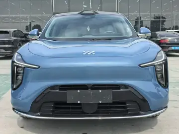 2026 IM Motors (Zhiji) LS6 с пробегом 18 000 км