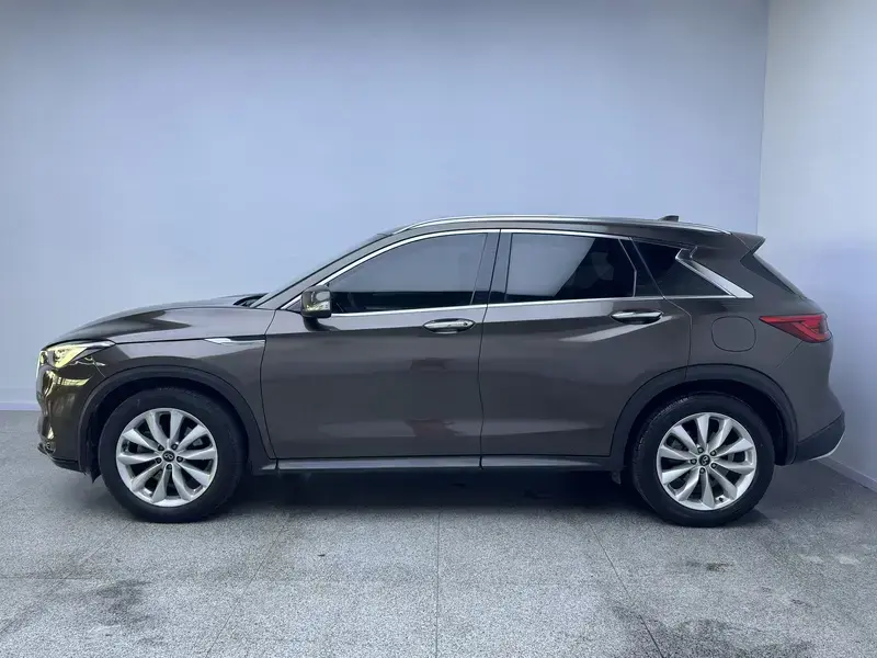 2018 Infiniti QX50 с пробегом 62 000 км