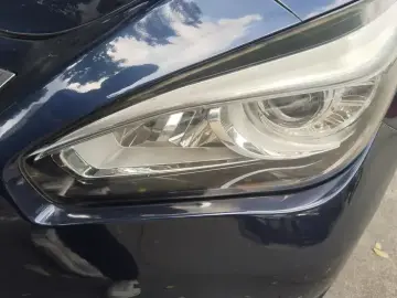 2015 Infiniti Q70 с пробегом 145 000 км