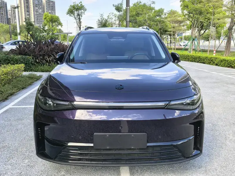 2024 Leapmotor C16 с пробегом 27 000 км