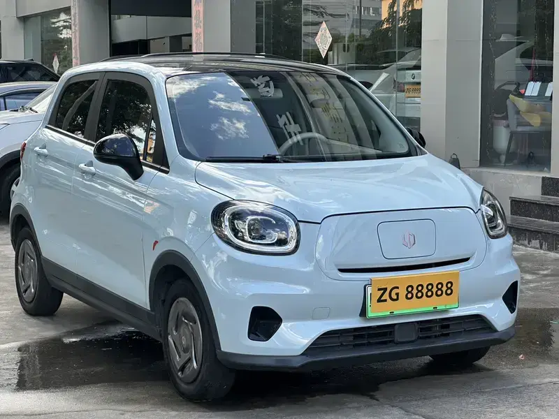 2024 Leapmotor T03 с пробегом 30 000 км