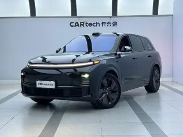 2024 Li Auto (Lixiang) L7 с пробегом 30 000 км