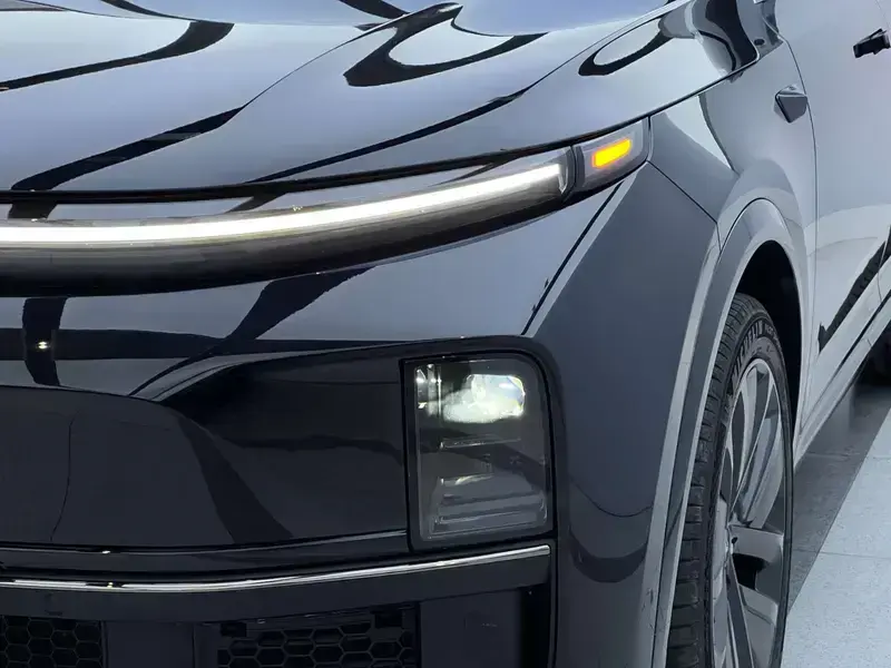 2024 Li Auto (Lixiang) L7 с пробегом 30 000 км